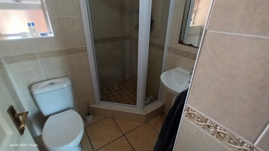 1 Bedroom Property for Sale in Walmer Eastern Cape